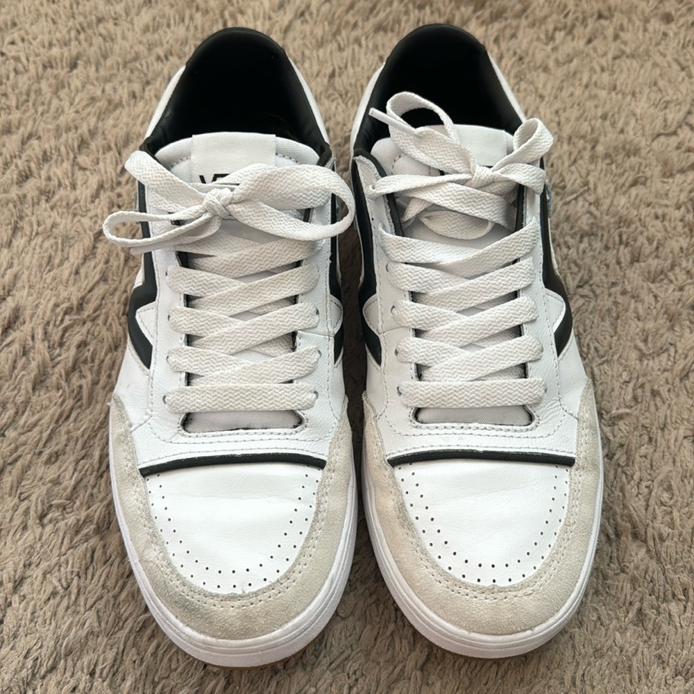Vans Lowland Comfycush. Men’s Size 9.